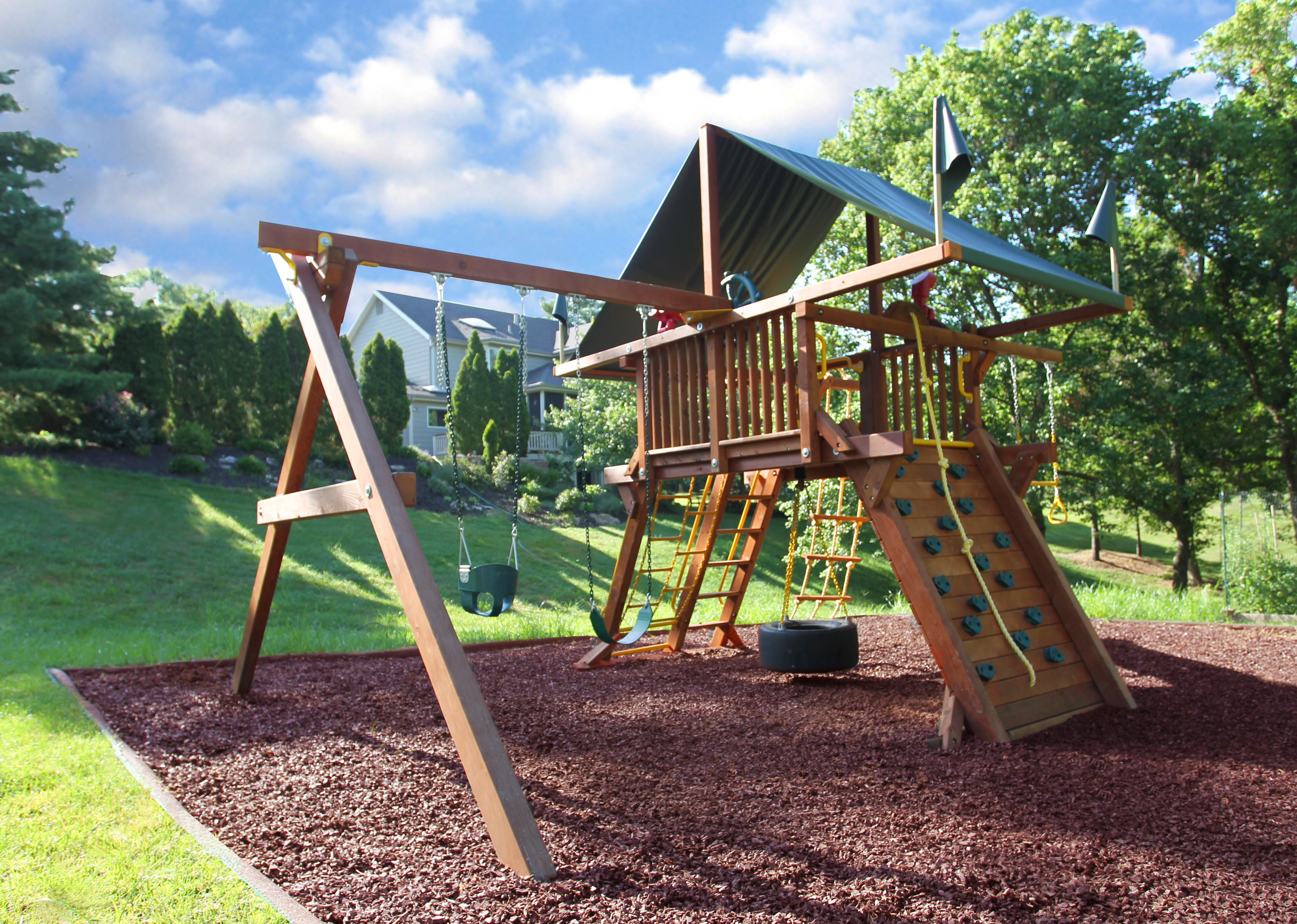 National Playground Safety Week 2016 Imc Outdoor Living In Addition To Installing Recycled Rubber As Your Ground Cover Of Choice For Safety Here Are A Few Additional Tips Stay Safe